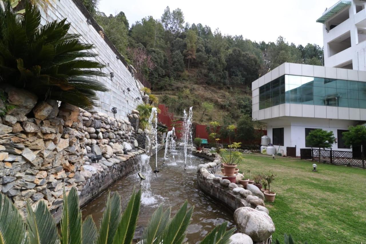 Sumeru Resort Pithorāgarh Eksteriør bilde